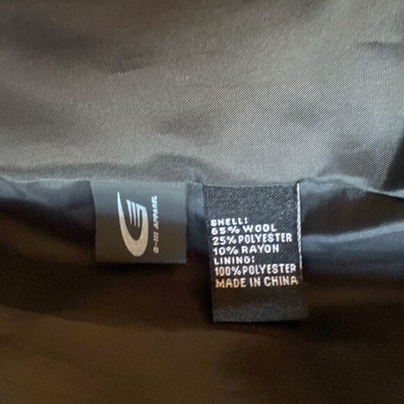 Jones New York Classic Charcoal Gray
Wool Blend Long Coat Women’s Size 12 EUC - Picture 10 of 10